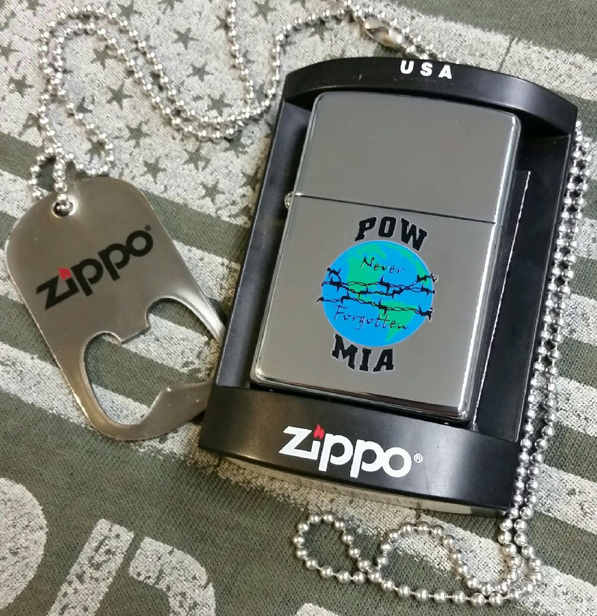 Zippo Lighter POW MIA NEVER FORGOTTEN HP CHROME 2005 And Dog Tag