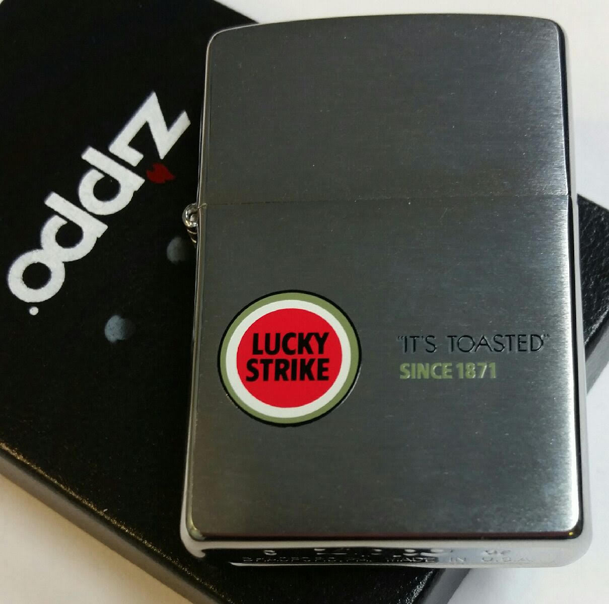 Zippo Lighter LUCKY STRIKE BULLSEYE ITS TOASTED MNT IN BOX 2007 